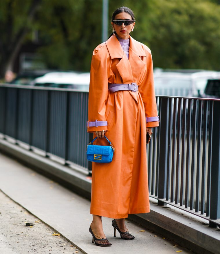 Плащ макси на миланской неделе моды