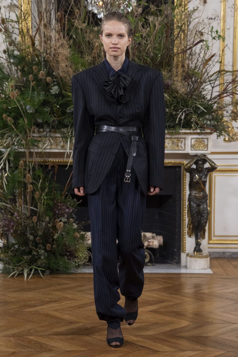 Valentin Yudashkin осень–зима 2020/2021