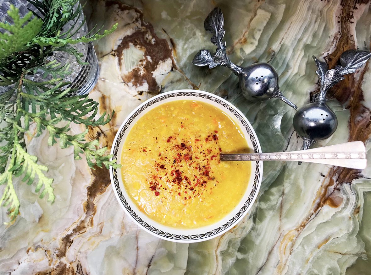 Лимонный суп из чечевицы – яркий и пикантный