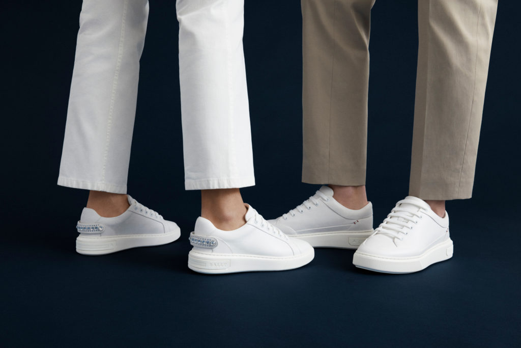 Кроссовки на весну: минималистичные Bally c изюминкой