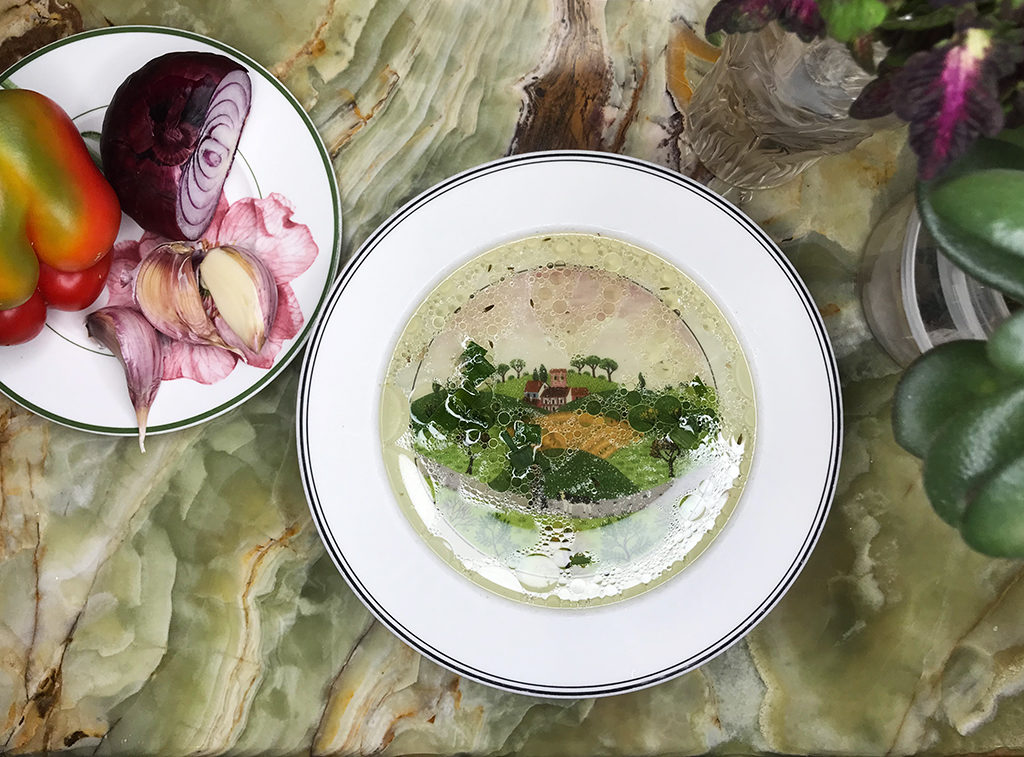Костный бульон для красивой сияющей кожи: рассказывает эксперт